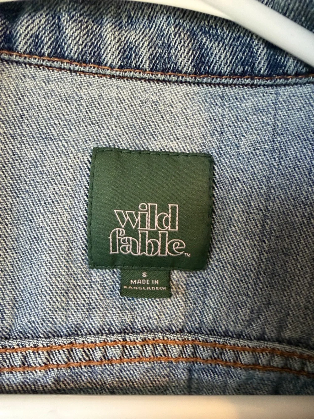 WILD FABLE // JEAN JACKET - Picture 2 of 6